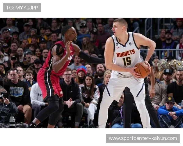 “爵士热火防守对比,努尔基奇策应对阿德巴约内线” “爵士热火防守对比,努尔基奇策应对阿德巴约内线”